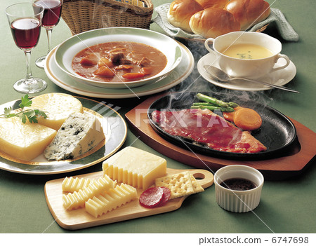 Western food 6747698