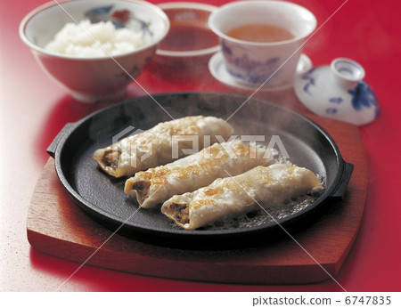 鐵鍋棒餃子 6747835