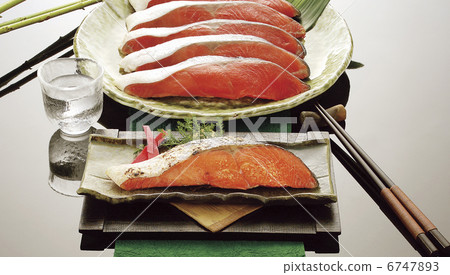 Salmon salmon rock salt pickled 6747893