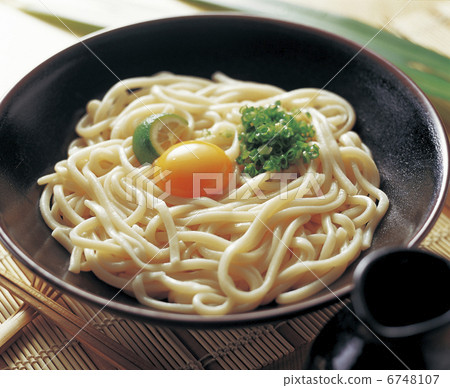 Kamadama Udon 6748107