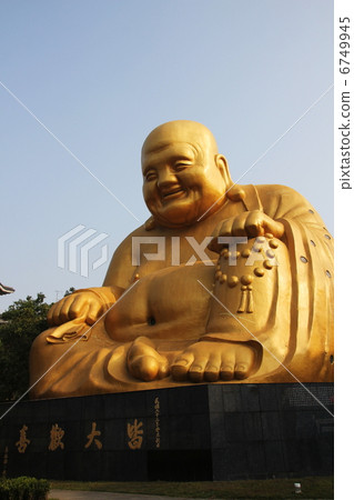 彌勒佛像在台中 6749945