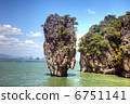 Tropical island 6751141