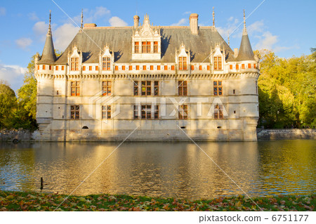 Azay-le-Rideau castle, France 6751177
