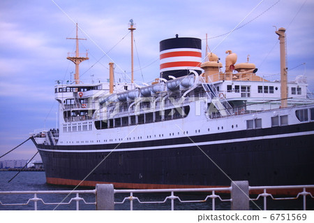 Hikawa Maru 6751569