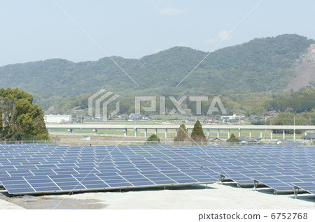 Solar power plant 6752768