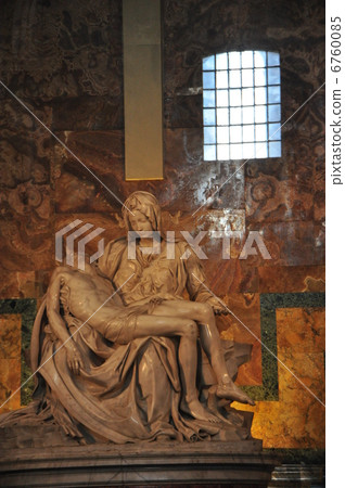 Vatican San Pietro Cathedral Pieta 6760085