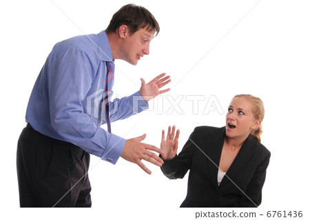 The chief swears on the subordinate The chief swears on the subordinate 6761436