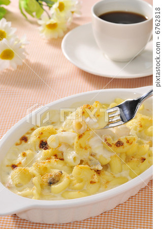 Macaroni Gratin Macaroni Gratin 6762818
