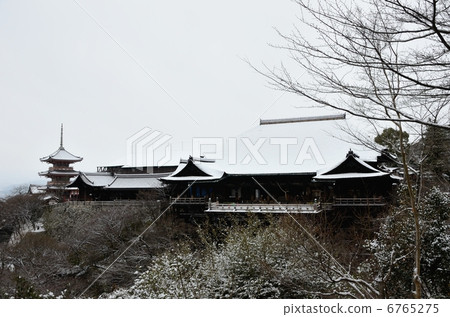 雪清水寺,清水的舞台 雪清水寺,清水的舞台 6765275