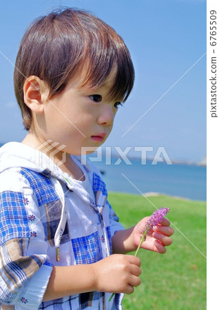 Hama Teruho (Hamatsubo) and a child 6765509