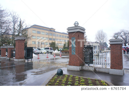 Iwate University Iwate University 6765784