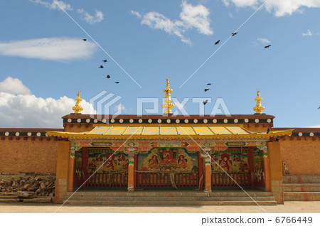songzanlin tibetan monastery, shangri-la, china 6766449