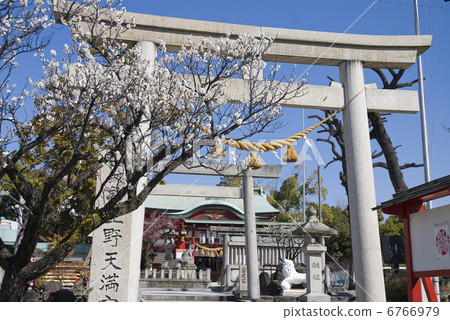 Nagoya City Ueno Tenman-gu Shrine 6766979