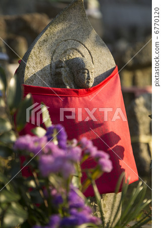 A stone statue of Kiyomizudera 6770120