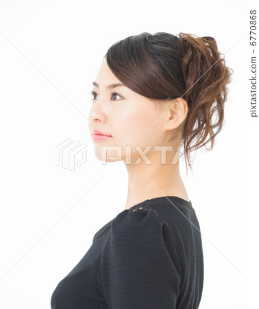 年輕的女士 年輕的女士 6770868