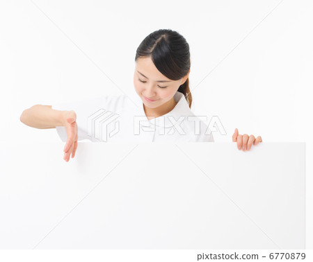 年輕的女士 年輕的女士 6770879