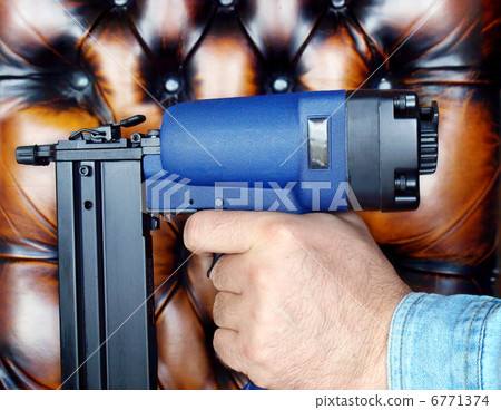 Carpenter tool 6771374