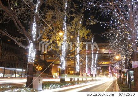 Midosuji Light Up 6772530