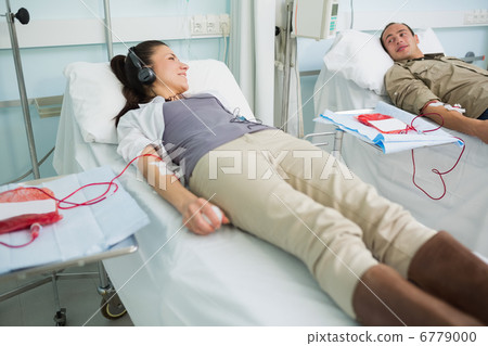 Transfused patients talking Transfused patients talking 6779000