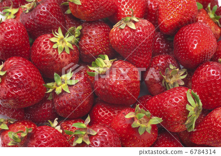 Lots of strawberry background 6784314