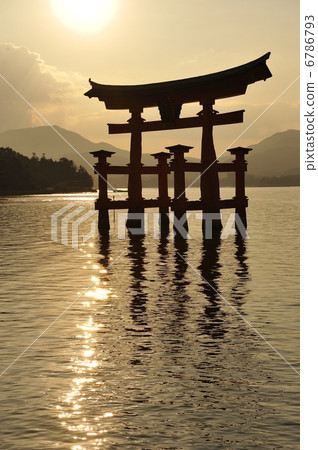 Otorii在黃昏 6786793