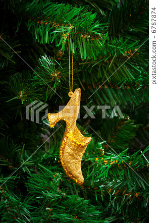gold shoe gold shoe 6787874