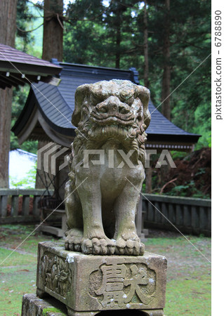 Guardian dog 6788890