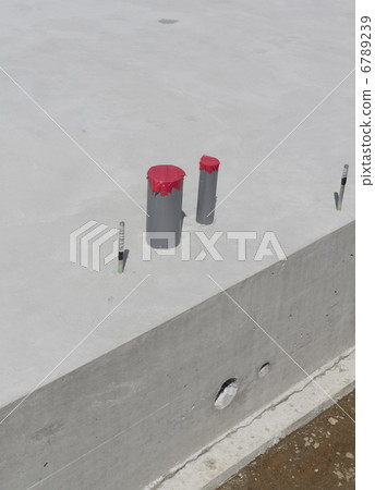 Foundation concrete / housing 6789239