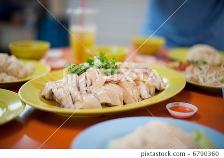 Hainanese Chicken Rice in Singapore Hainanese Chicken Rice in Singapore 6790360
