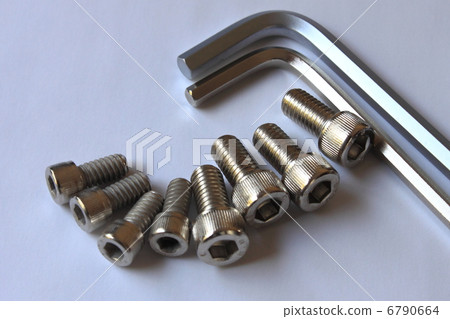 Hexagonal wrench and screw 6790664