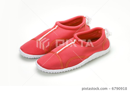 Marine shoes 6790918