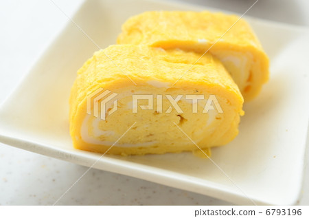 Sushi roll egg 6793196