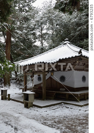 Kurama Temple, Besshi Tani no Tado 6793285