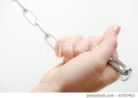 A woman with a chain 6793463