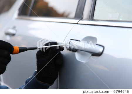 Car thief 6794646