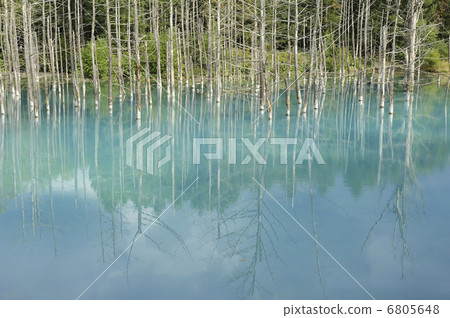 Blue pond Blue pond 6805648