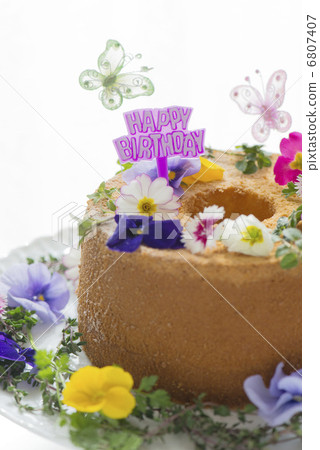 Flower birthday cake 6807407