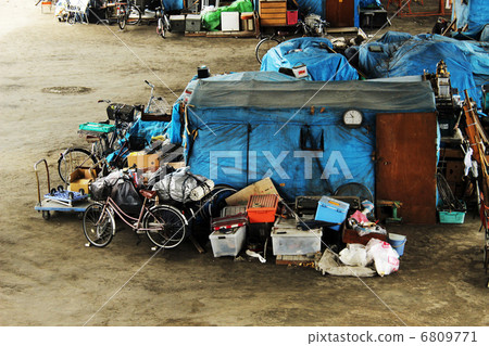 Blue Seat House Residential Social Issues 6809771