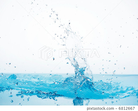 Splashes 6812667