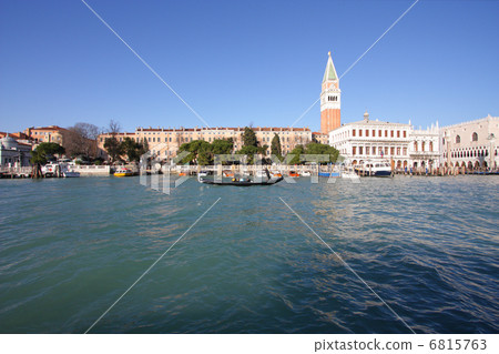 Venetian, Adriatic sea gondola 6815763