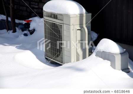 空調室外機雪和空調室外機 6818646