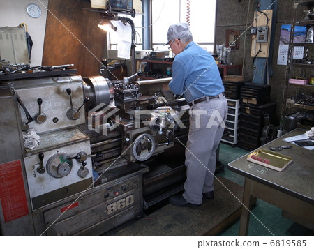 工人勞動鎮工廠金屬加工機械加工 6819585