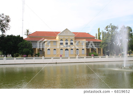 Bum Pinh Palace Bum Pinh Palace 6819652