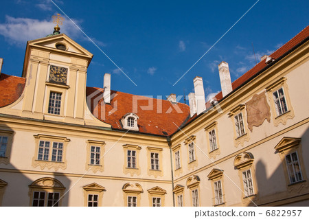 Valtice castle 6822957