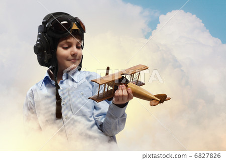 Little boy in pilots hat Little boy in pilots hat 6827826