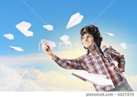 Little boy in pilots hat Little boy in pilots hat 6827859