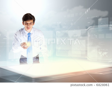 Business and innovation technologies 6828061