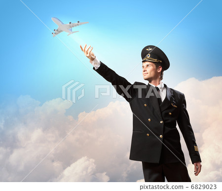 Image of pilot touching air 6829023