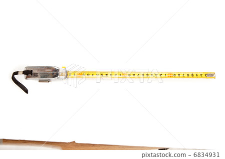Self-retracting measure tape Self-retracting measure tape 6834931