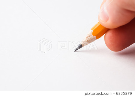Man writing with pencil 6835879
